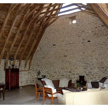 A L'ombre Du Tilleul 3* Comiac