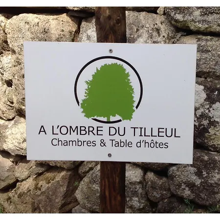 A L'ombre Du Tilleul 3*