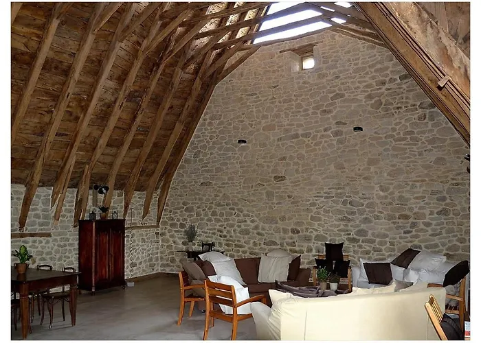 A L'ombre Du Tilleul 3* Comiac