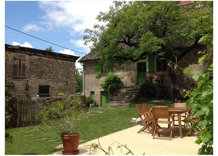 A L'ombre Du Tilleul 3* Comiac